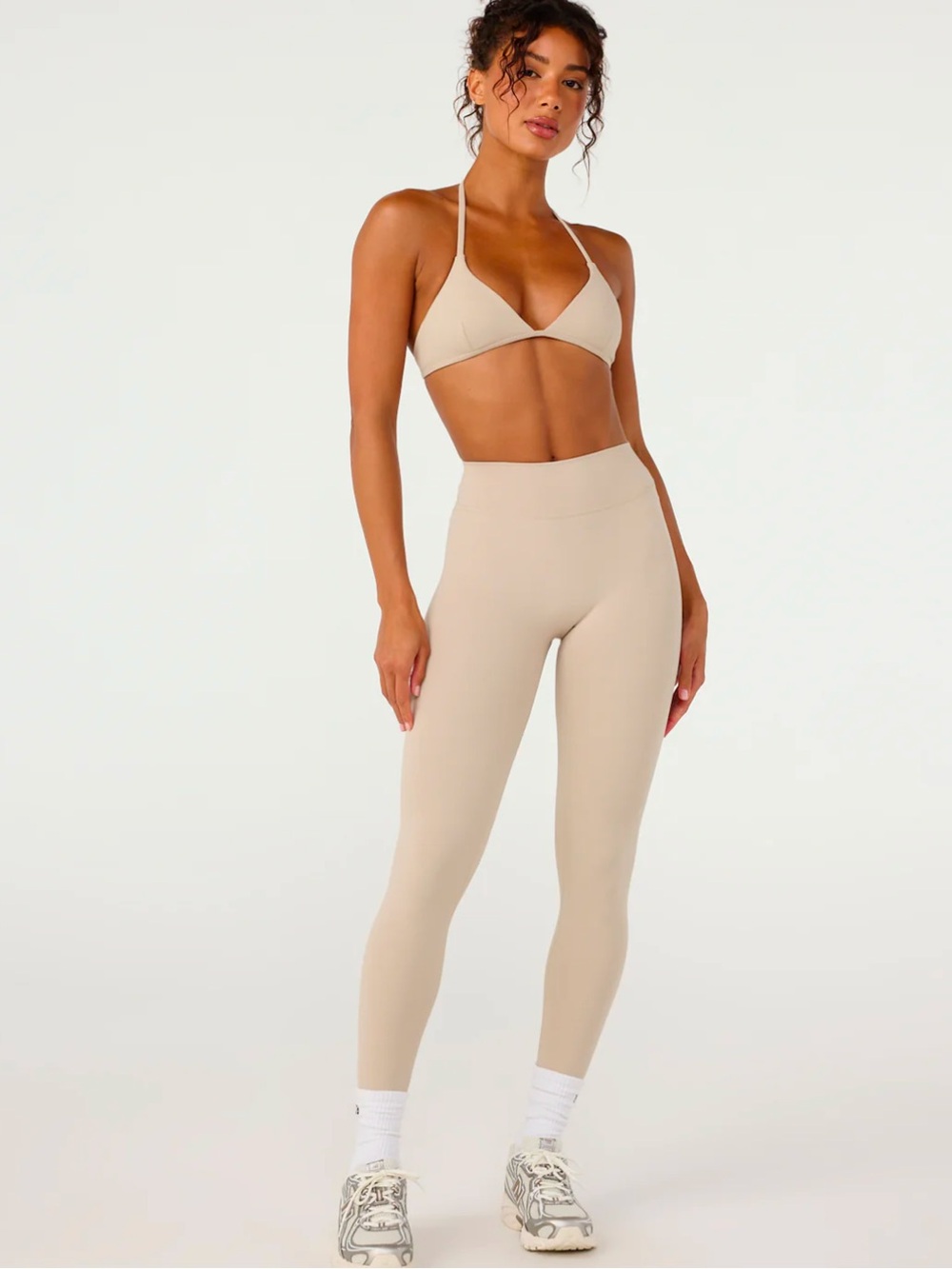 NWOT CSB CROP SHOP BOUTIQUE FORM INVISIBLE SCRUNCH LEGGINGS